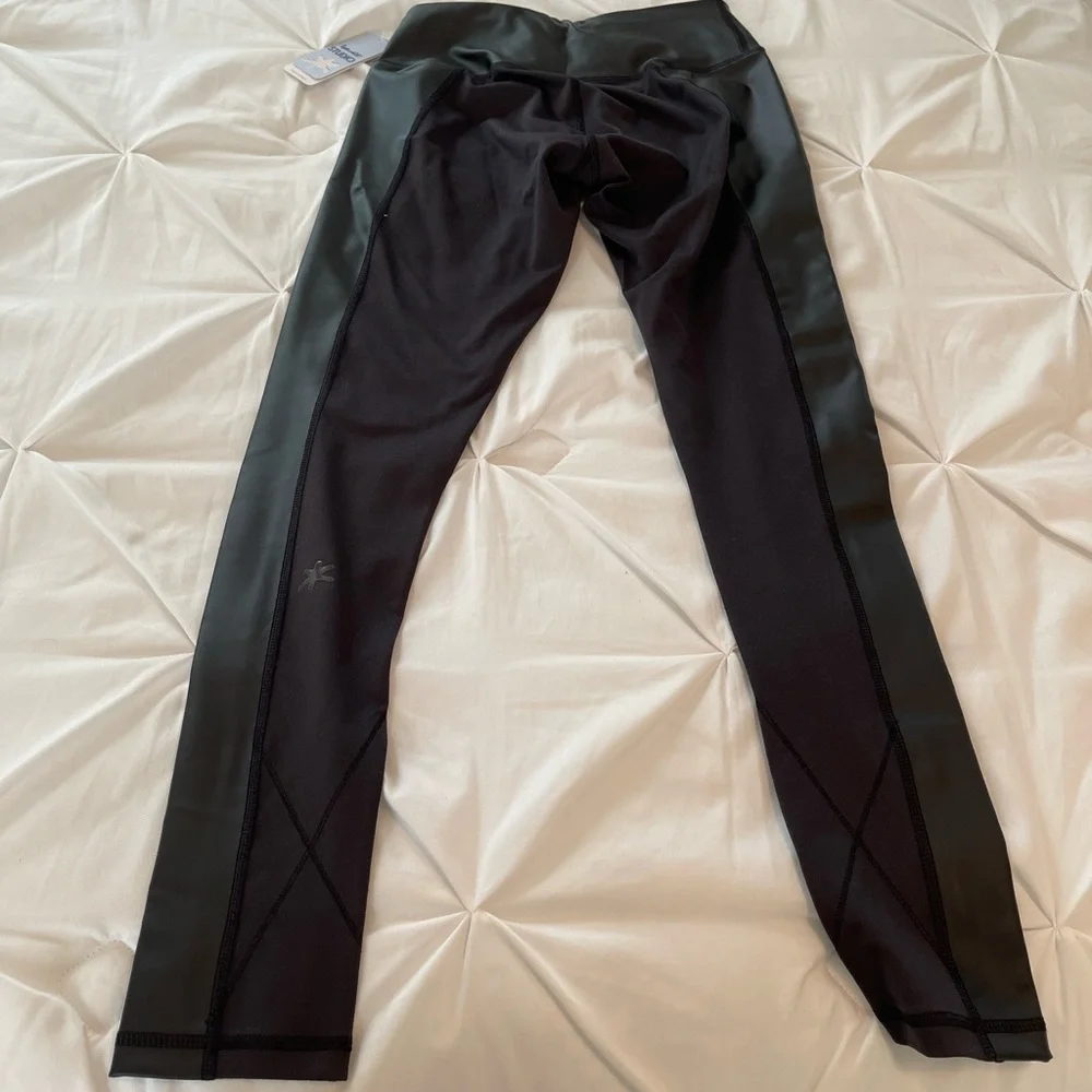 CHIC SPLENDID BLACK FAUX LEATHER LEGGING XS NWT! - Picture 10 of 12
